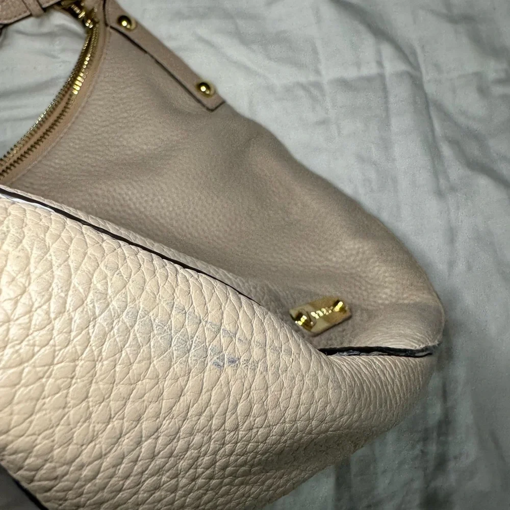 Michael Kors Women’s Tan pebbled leather hobo